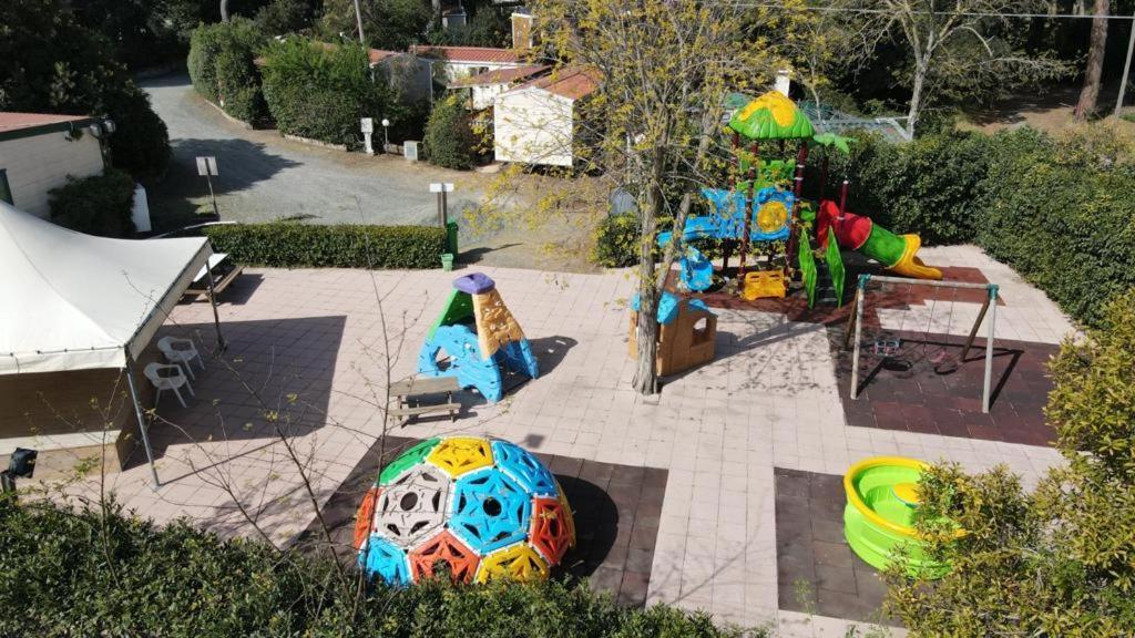 Camping Casa Di Caccia Marina Di Bibbona Esterno foto