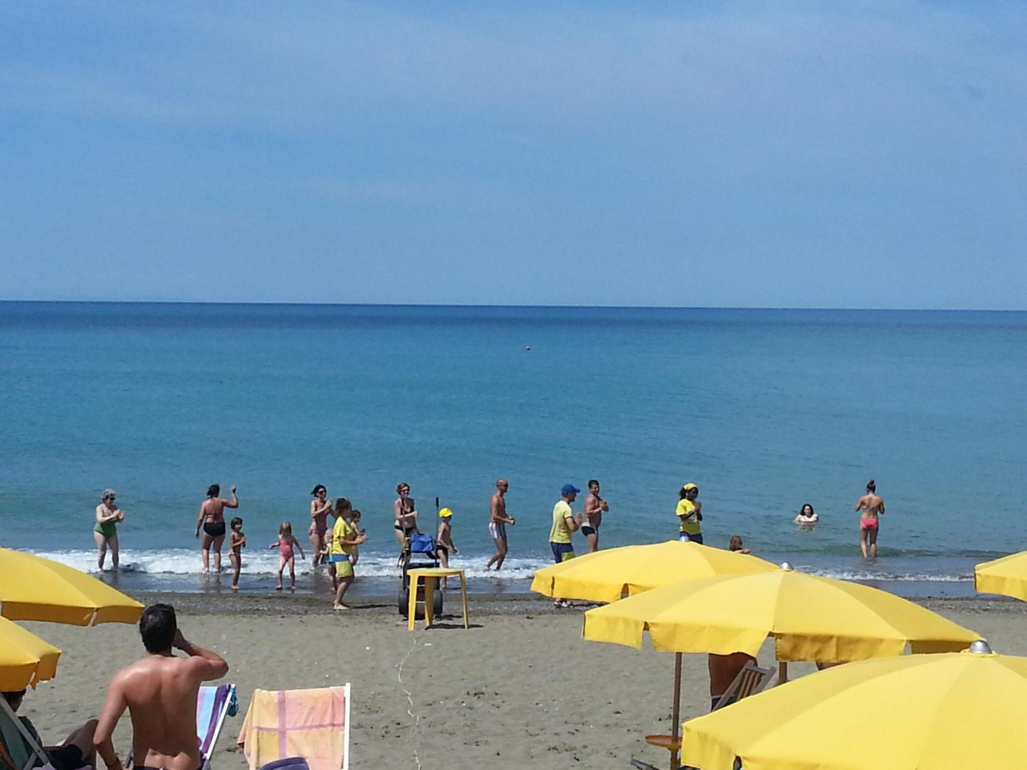 Camping Casa Di Caccia Marina Di Bibbona Esterno foto