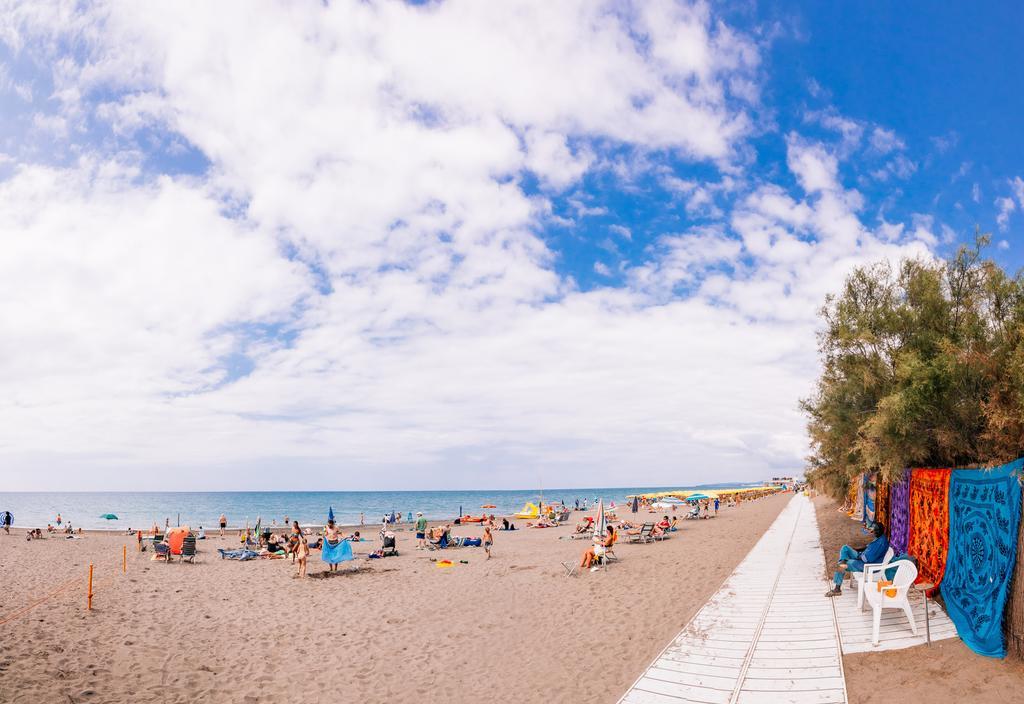 Camping Casa Di Caccia Marina Di Bibbona Esterno foto